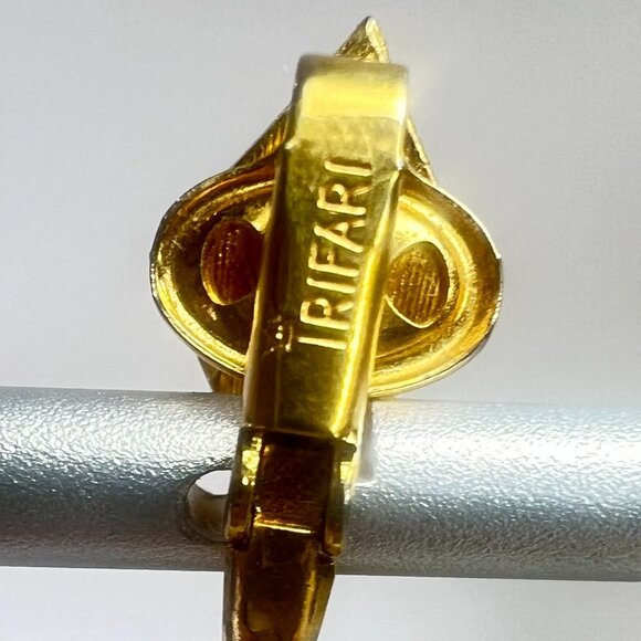 Vtg 30's 3" Geometric Clip-On Dangle Earrings Trifari Gold-Tone 30's Boho Funky - Picture 4 of 7